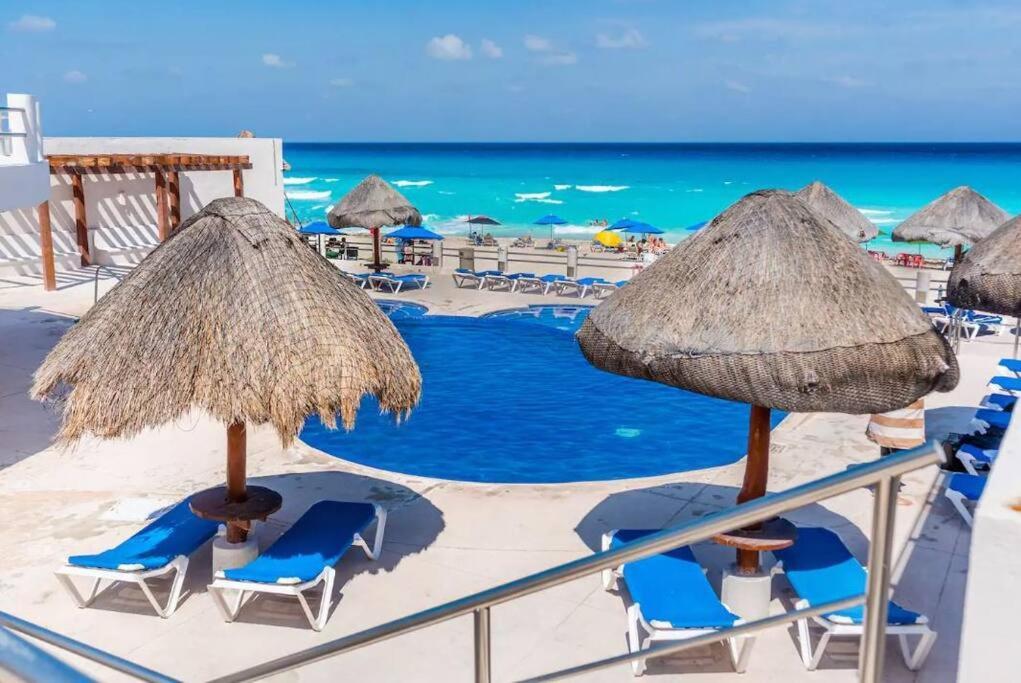 Villas Marlin By Andiani Travel Cancún Exterior foto