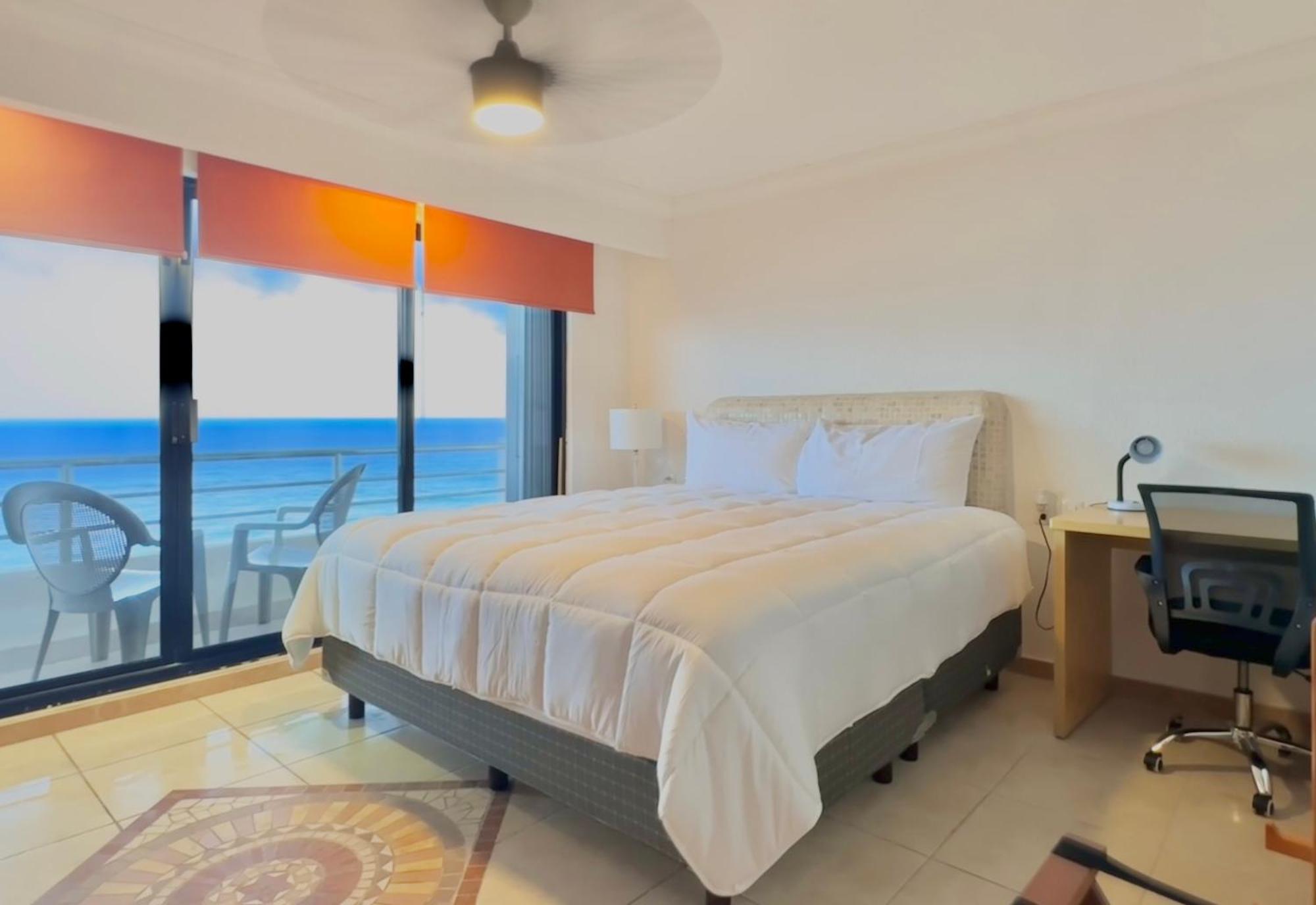 Villas Marlin By Andiani Travel Cancún Exterior foto